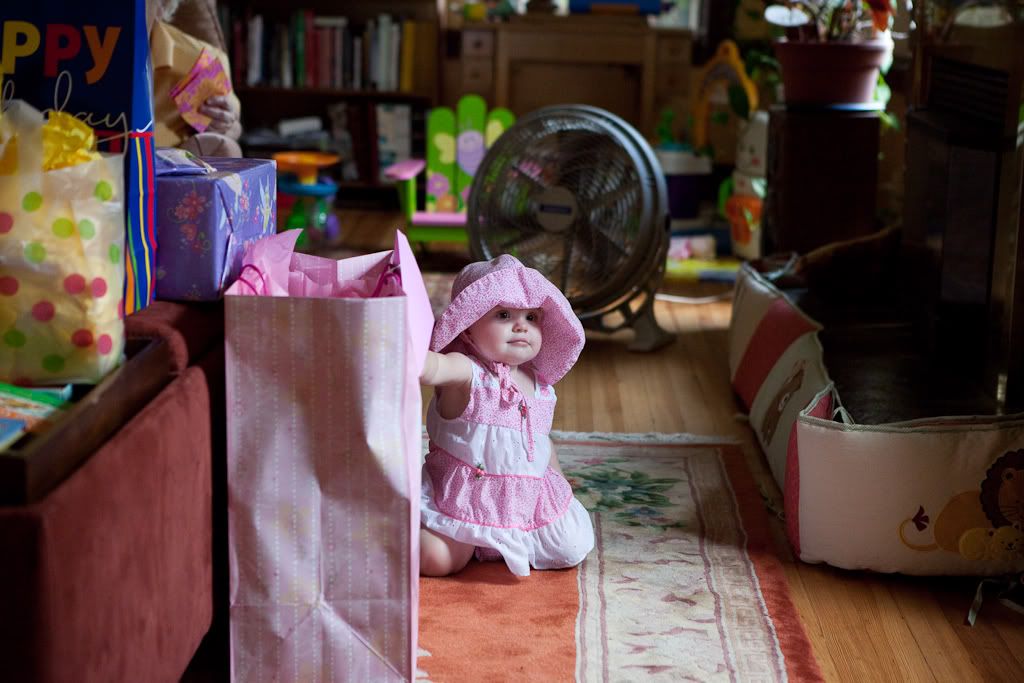 IMAGE: http://i582.photobucket.com/albums/ss262/Crissa7/IMG_1029.jpg