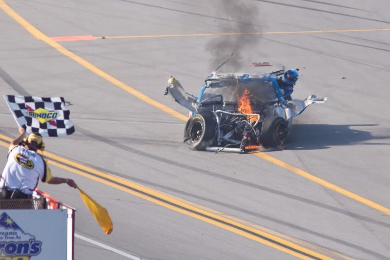 IMAGE: http://i582.photobucket.com/albums/ss264/kb9tdj/Dega%202009/IMG_0858.jpg