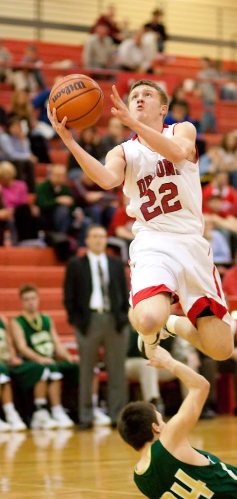 IMAGE: http://i582.photobucket.com/albums/ss264/kb9tdj/IMG_2317.jpg