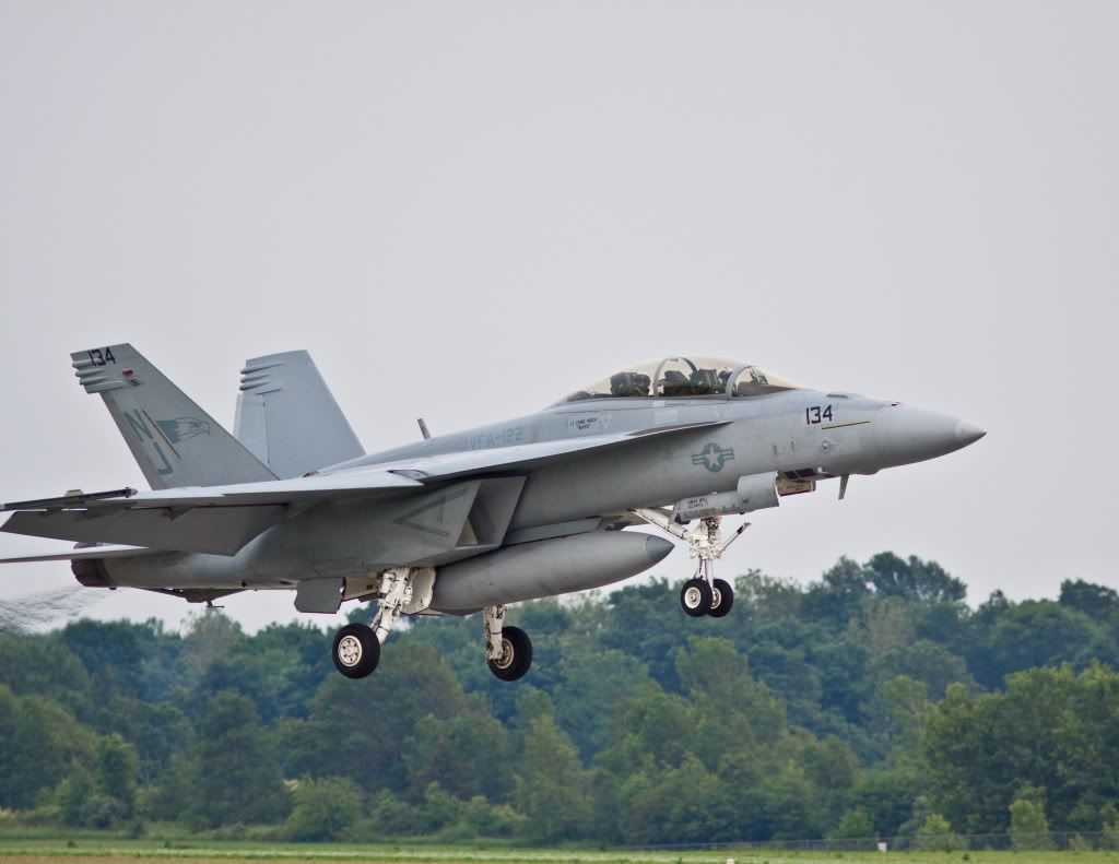 IMAGE: http://i582.photobucket.com/albums/ss264/kb9tdj/POTN/IMG_2806.jpg