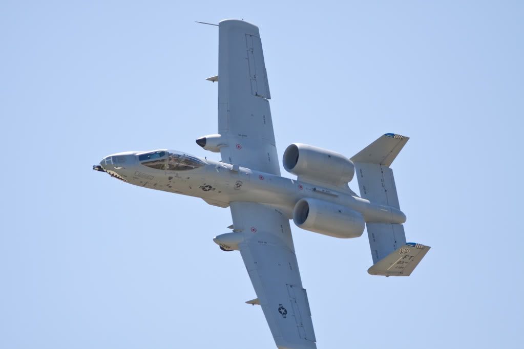 IMAGE: http://i582.photobucket.com/albums/ss264/kb9tdj/POTN/IMG_9053.jpg