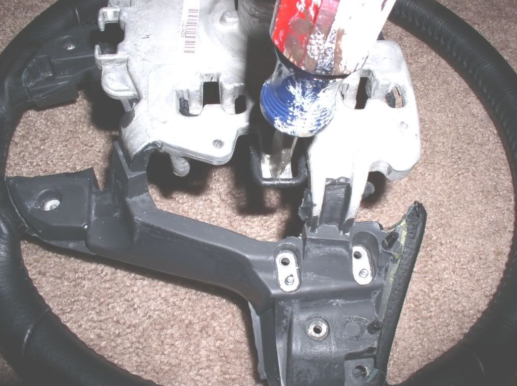 Tricks on removing steering wheel airbag? Pontiac G8 Forum