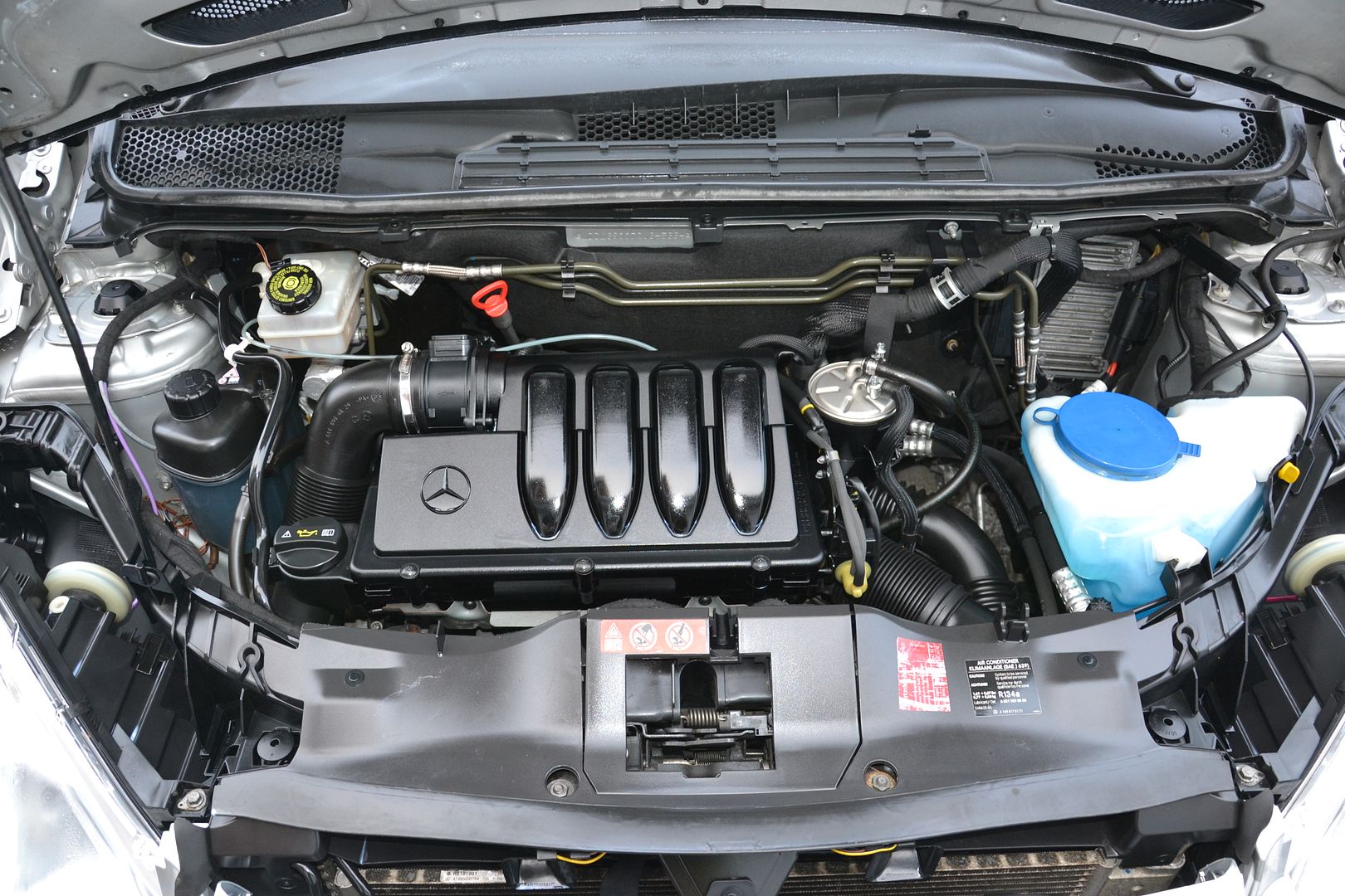 Engine bay detail Detailing World Forum