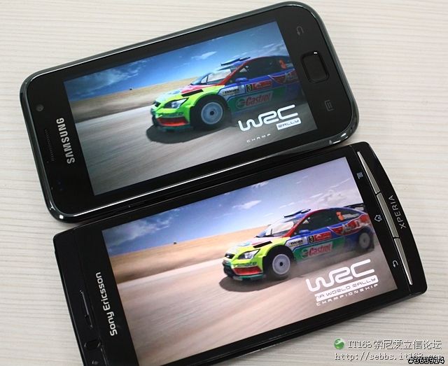 Xperia arc display versus Samsung Galaxy S