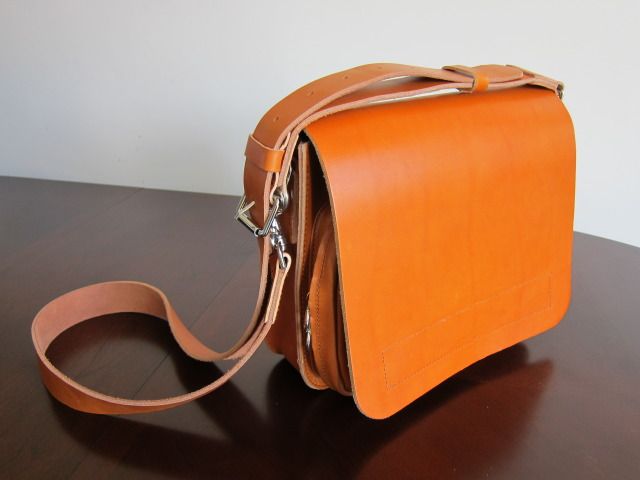 Two23 Leather Netbook Messenger Bag