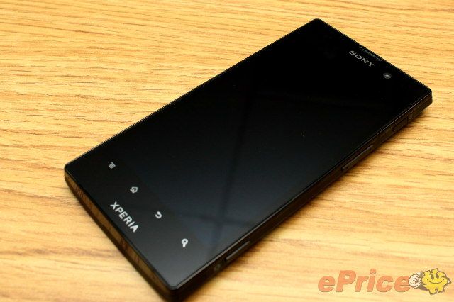 XperiaionLT28i_1.jpg