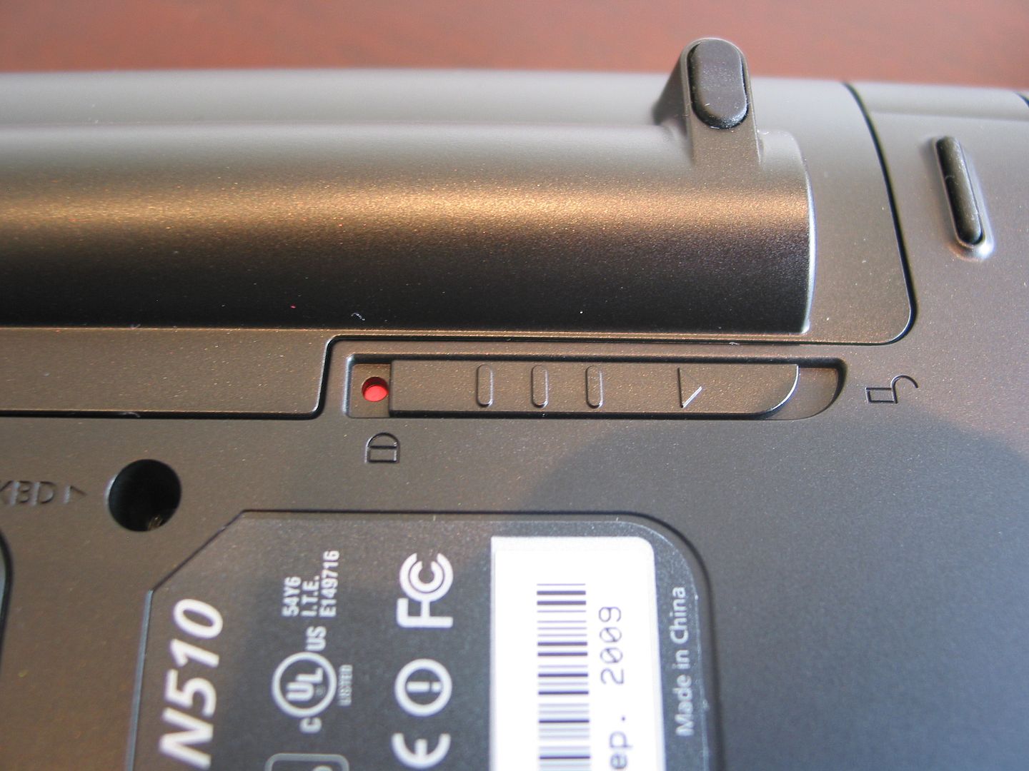 Samsung N510 Bottom