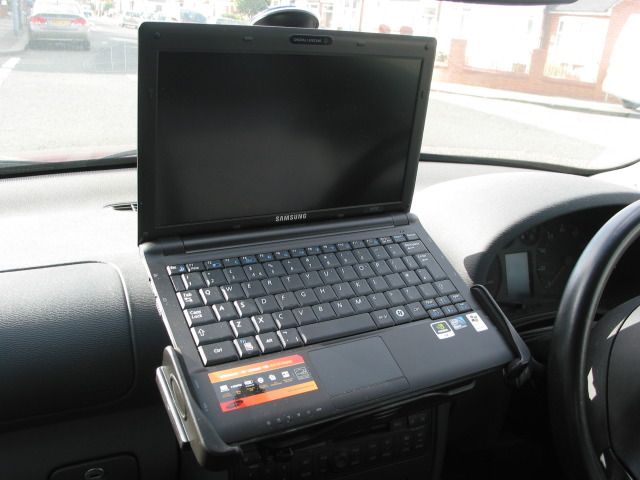 Universal Netbook Car Mount