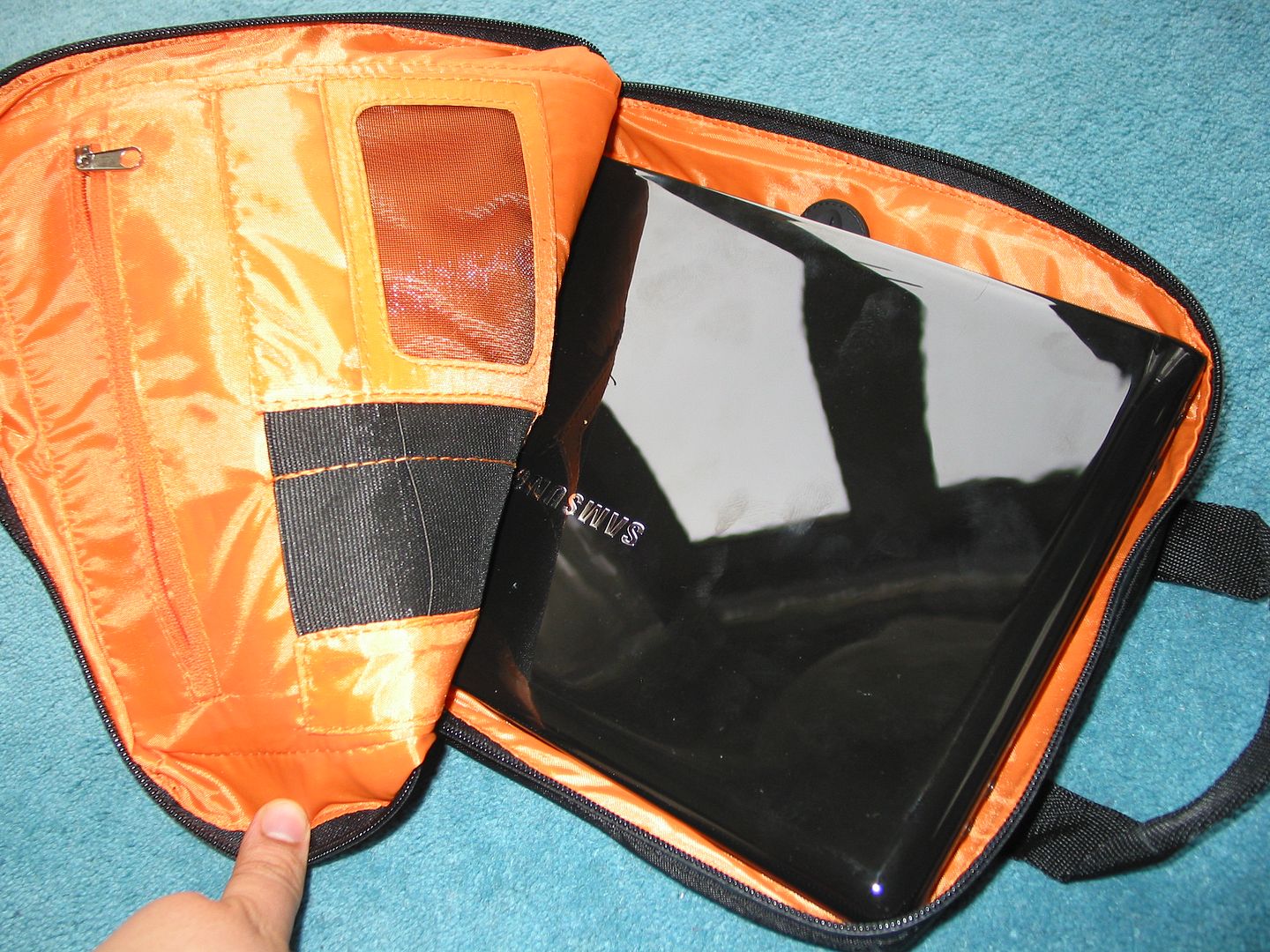 UltimateAddons Netbook Sling Bag