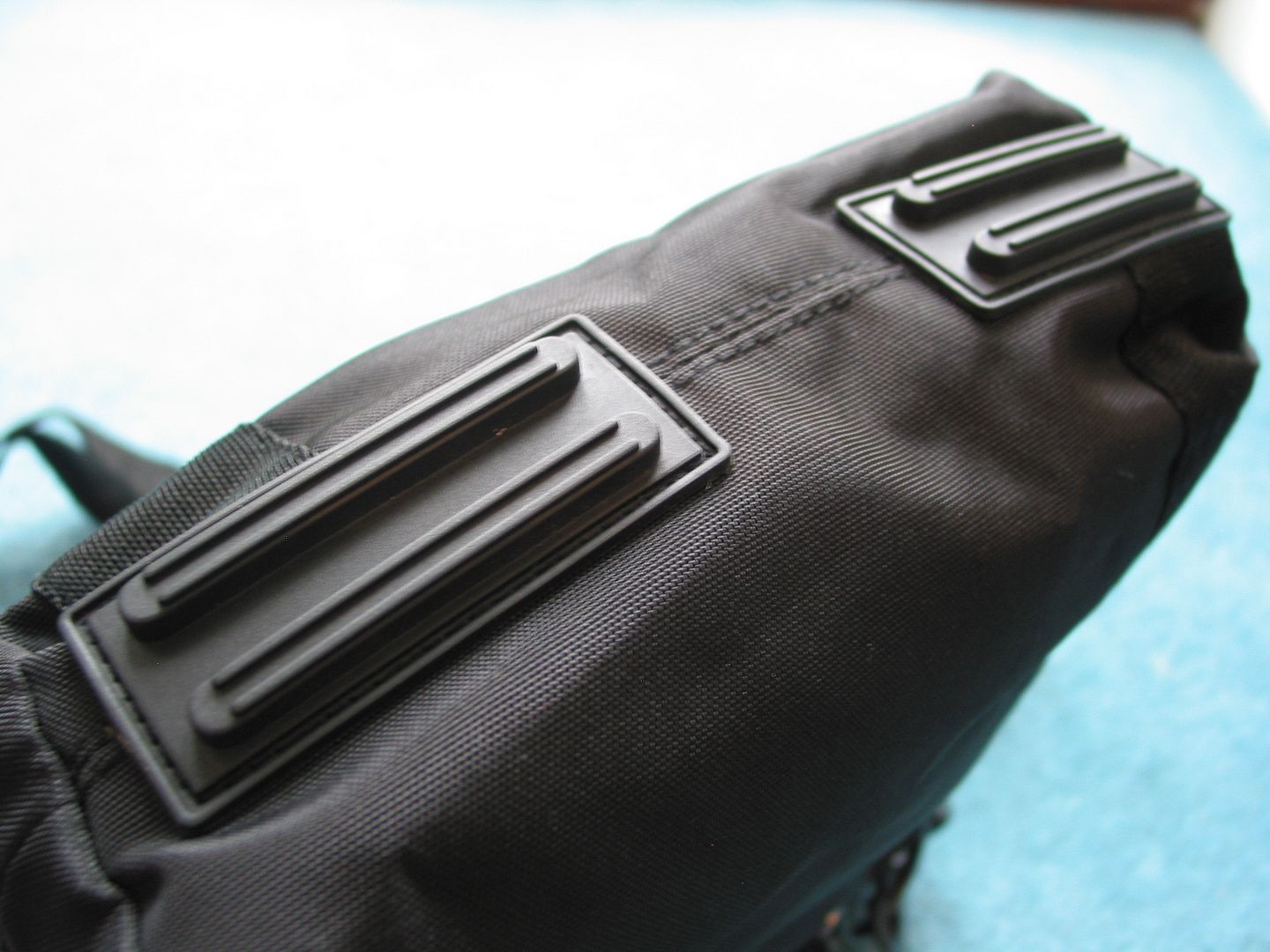 UltimateAddons Netbook Sling Bag