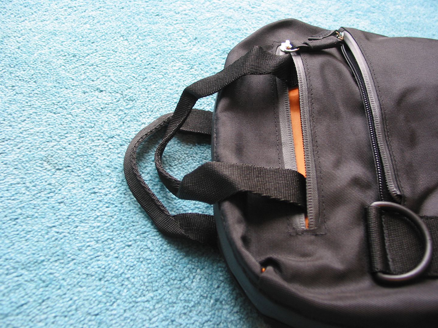 UltimateAddons Netbook Sling Bag