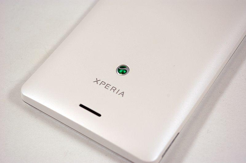 Xperia GX hands-on photos