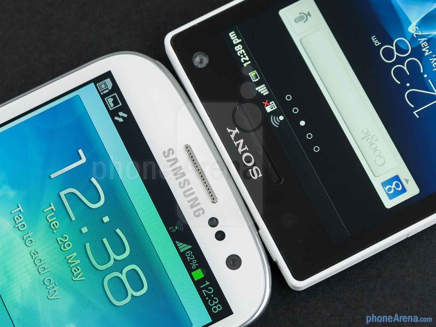 Xperia S sized up against the Samsung Galaxy S III