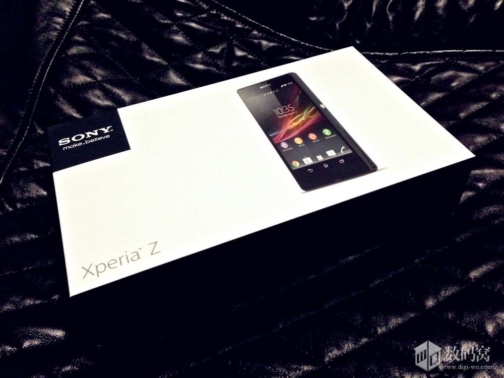 Xperia Z unboxing pictures