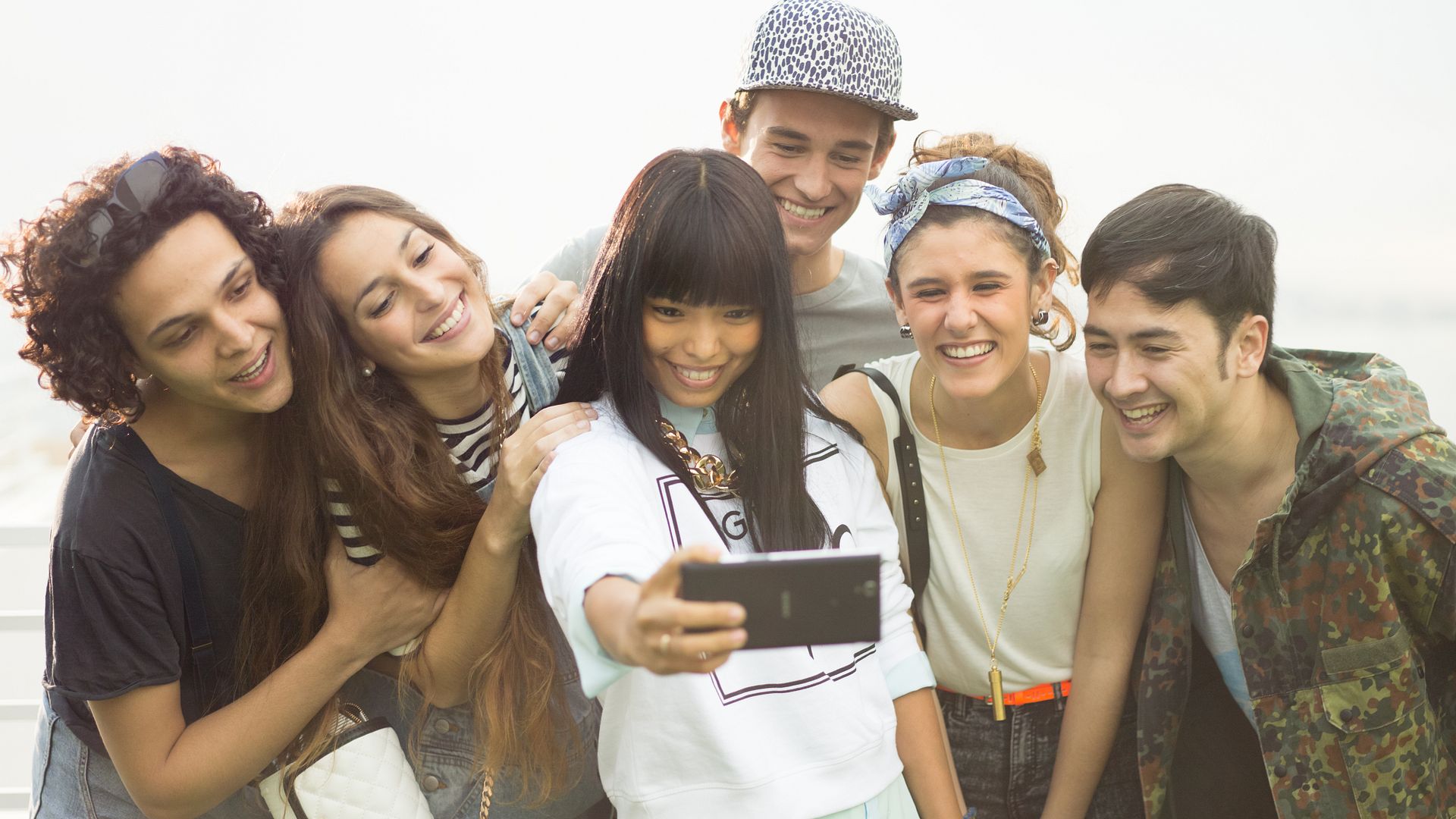 Sony Xperia C3 Press Pictures
