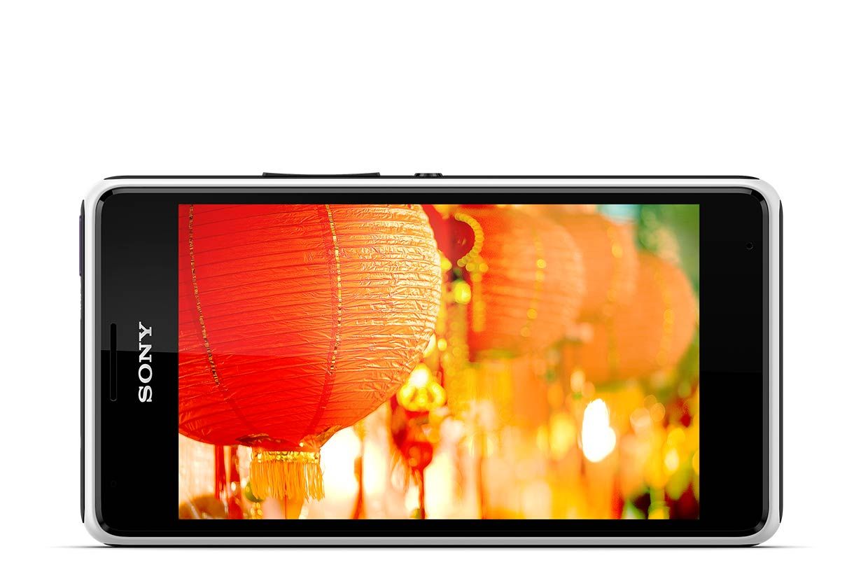 Xperia E1
