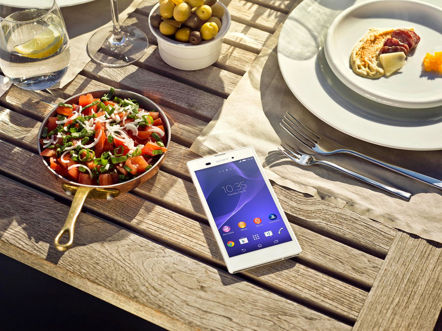 Xperia T3
