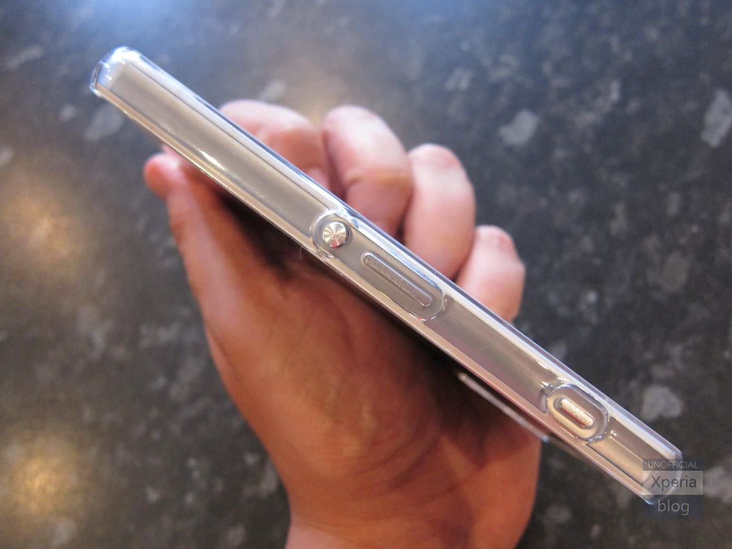Xperia Z3 Compact Case-Mate Barely There Review